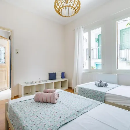 Petradi Town Apartment Skopelos Town