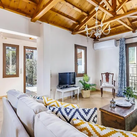 Petradi Town * 스코펠로스 타운