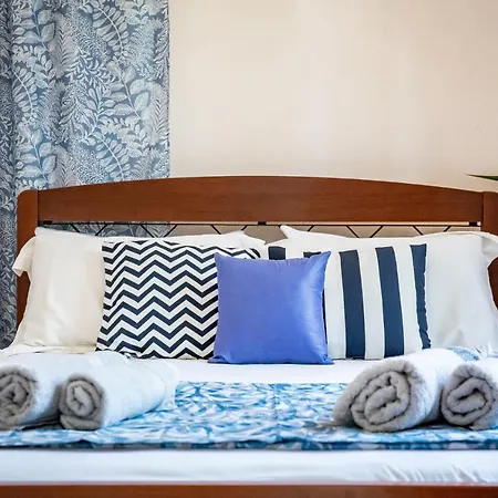 Petradi Town Apartment Skopelos Town